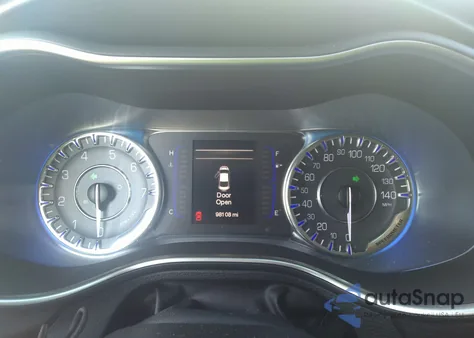 2015 Chrysler 200 Limited z USA, uszkodzony, nr VIN 1C3CCCAB2FN671613